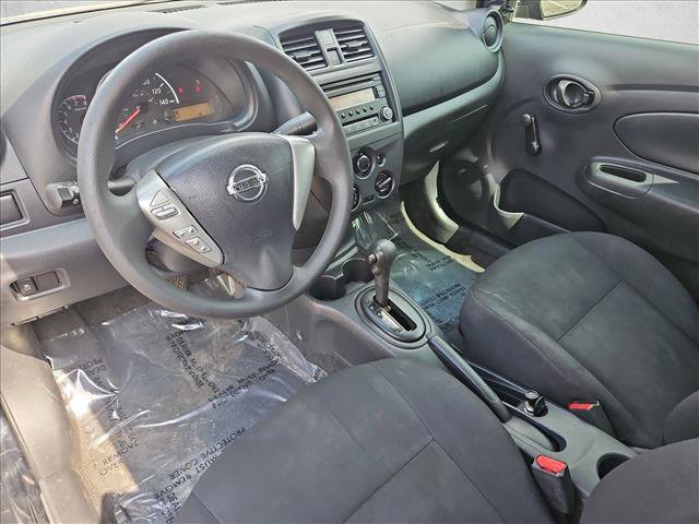 Used 2015 Nissan Versa S FWD image 14