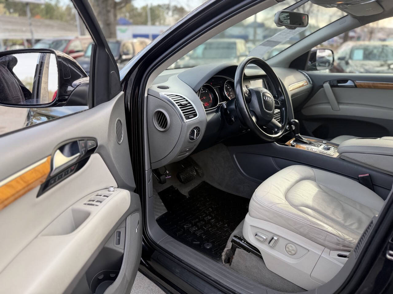 Used 2010 Audi Q7 TDI Prestige AWD/4WD image 8