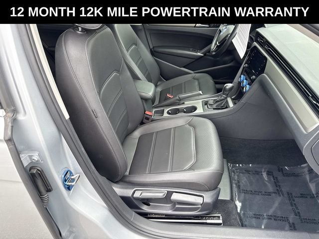 Used 2020 Volkswagen Passat 2.0T SE FWD image 9
