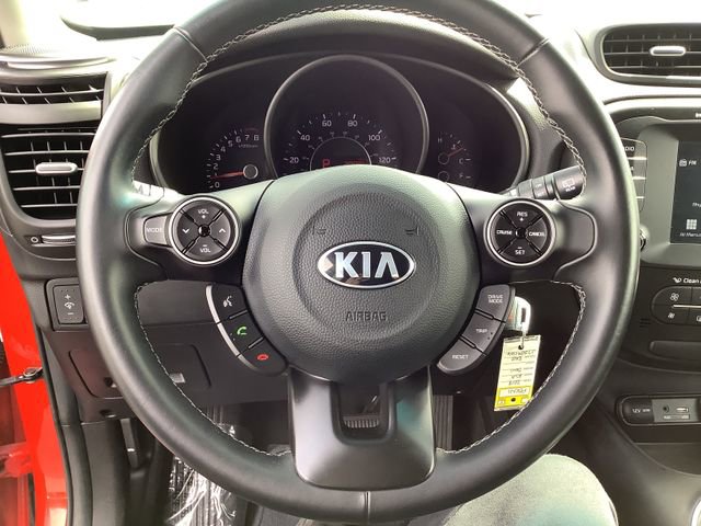 Used 2018 Kia Soul + image 11