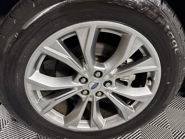 Used 2021 Ford Explorer Limited w/ Equipment Group 301A image 15