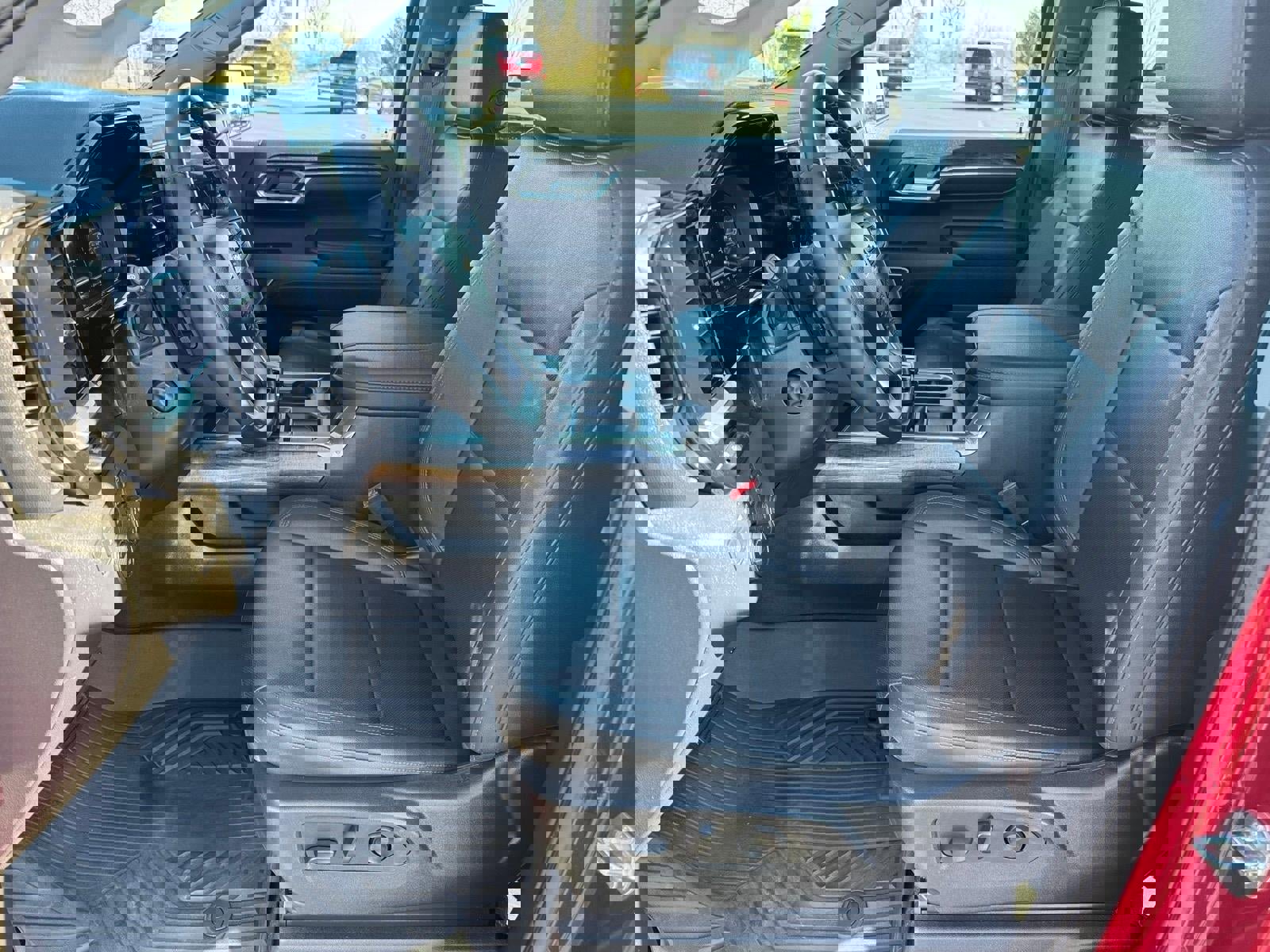 Certified 2023 Chevrolet Silverado 1500 LTZ AWD/4WD image 5