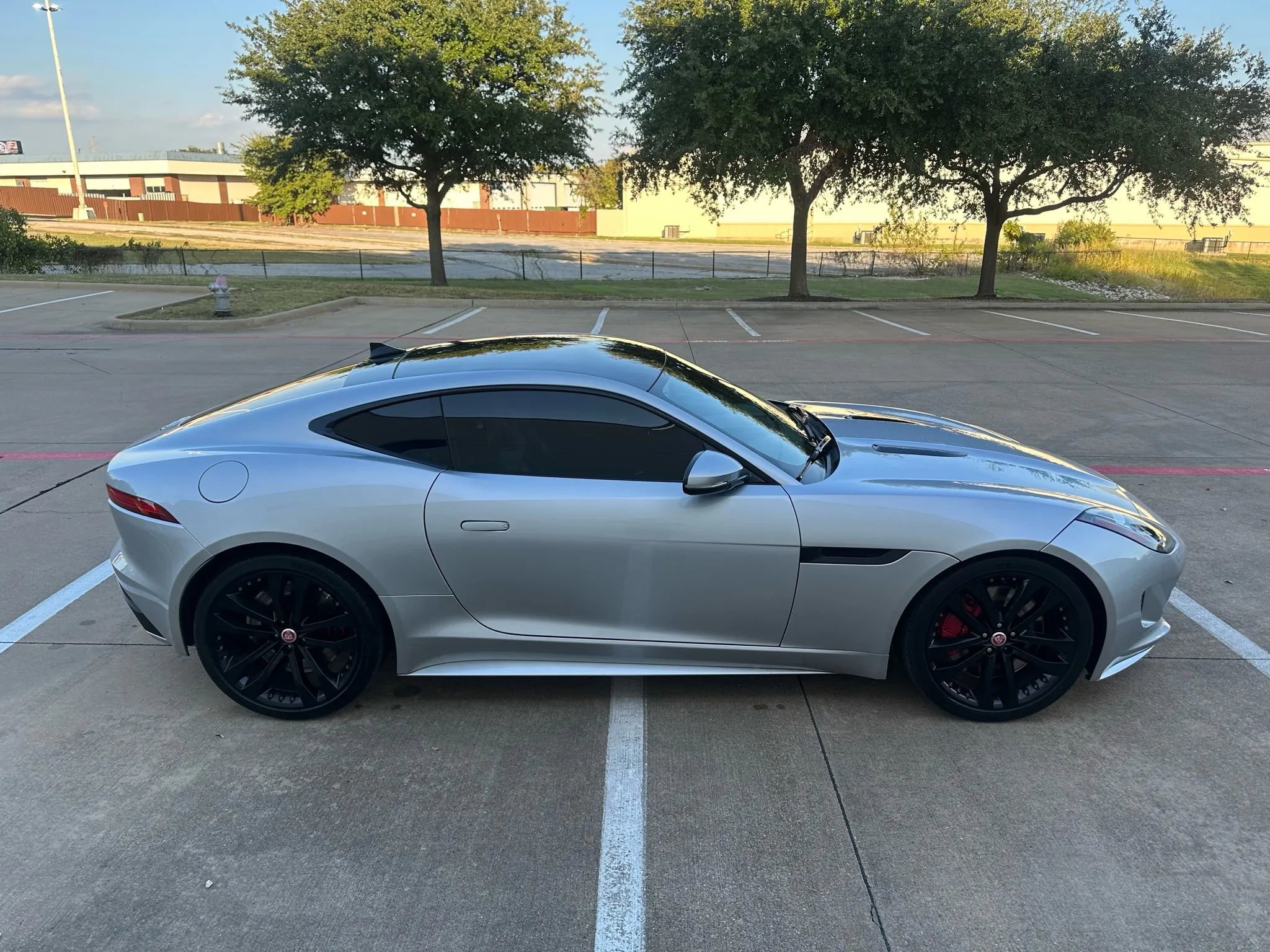 Used 2016 Jaguar F-TYPE S image 7