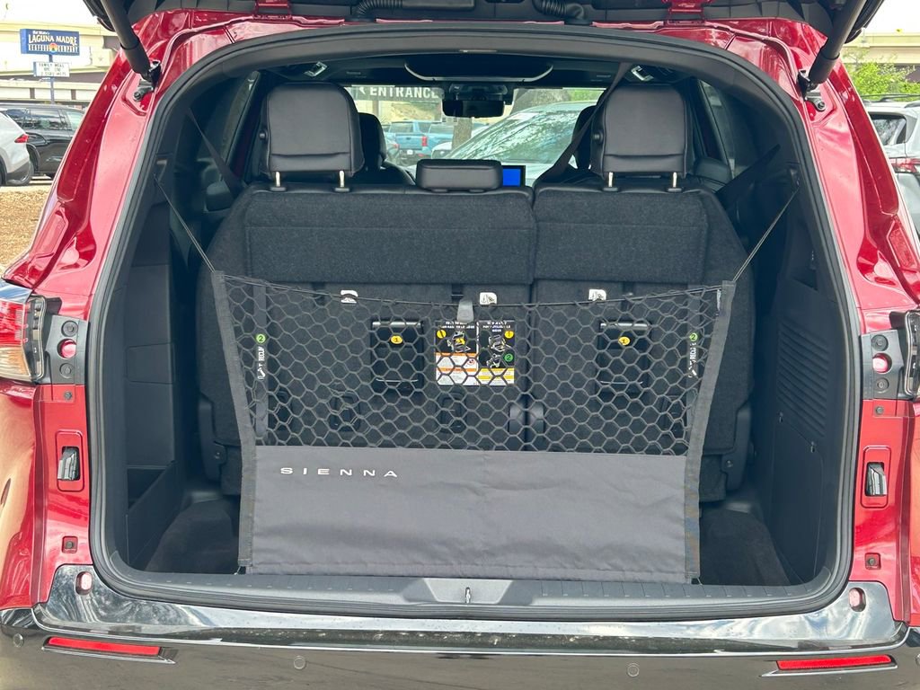 New 2026 Toyota Sienna Platinum image 15