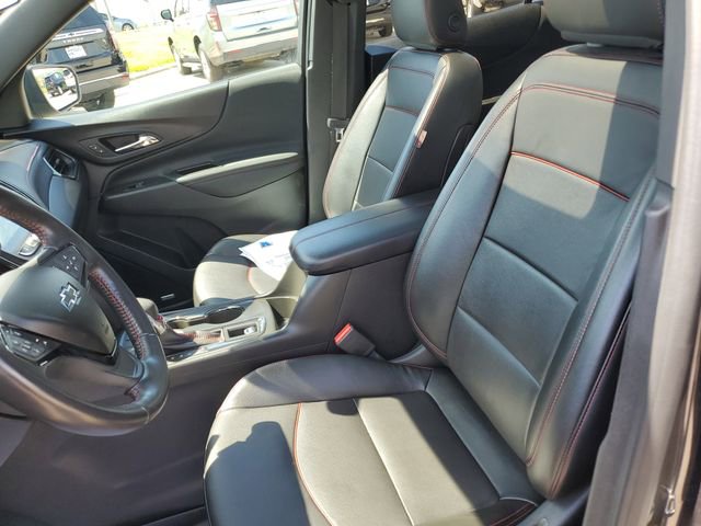 Certified 2022 Chevrolet Equinox RS w/ RS Leather Package AWD/4WD image 16