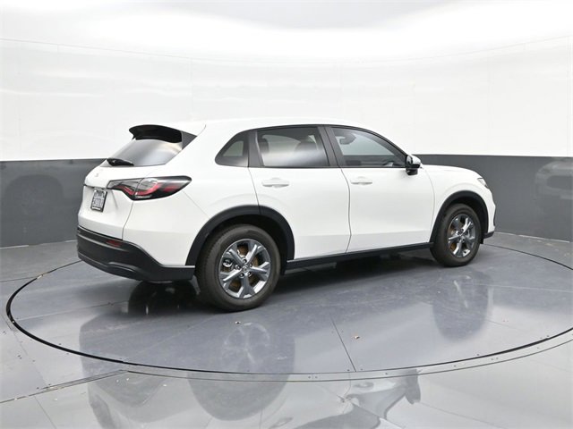 Certified 2026 Honda HR-V LX image 12