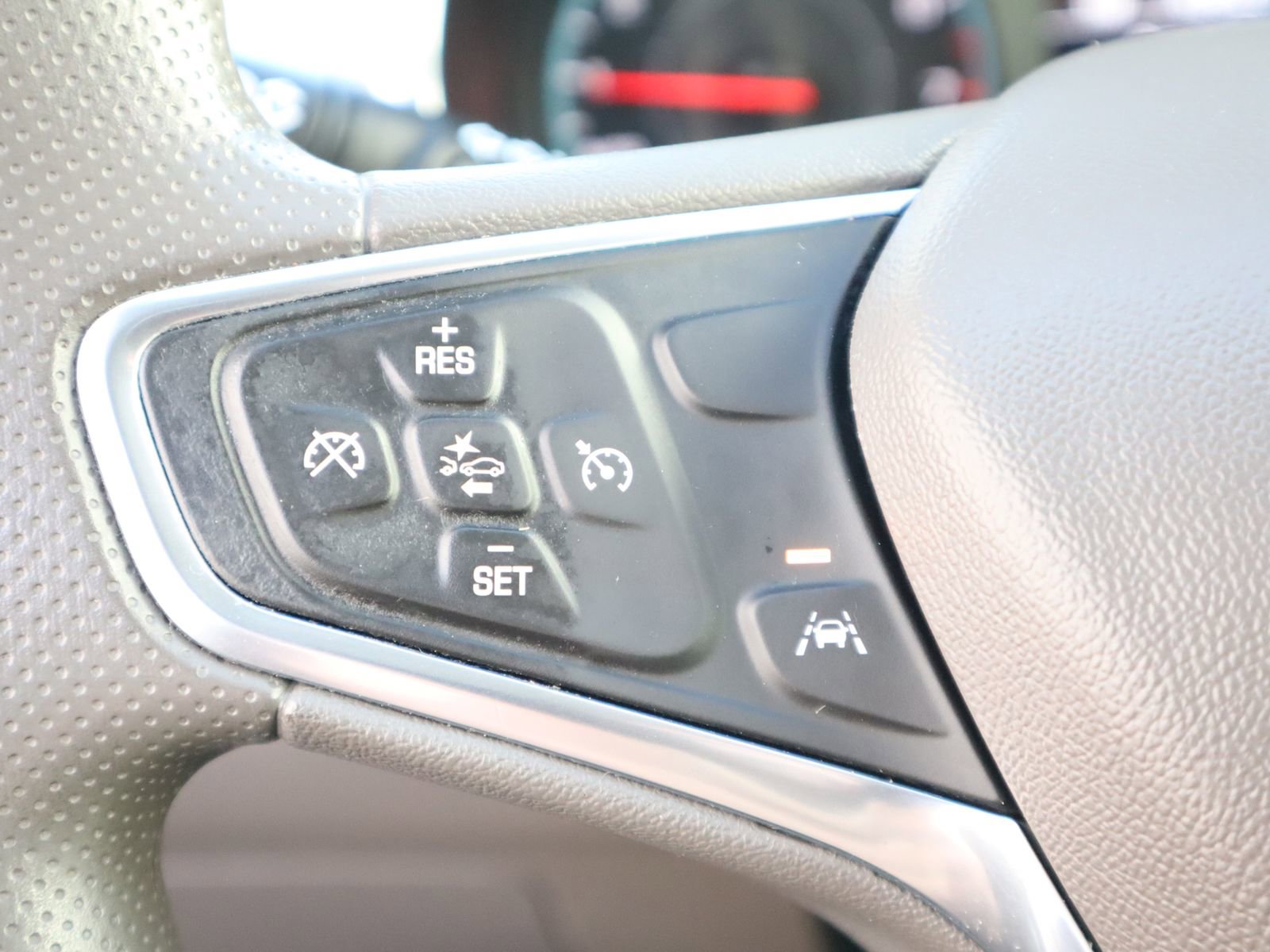 Used 2021 Chevrolet Malibu LT image 34