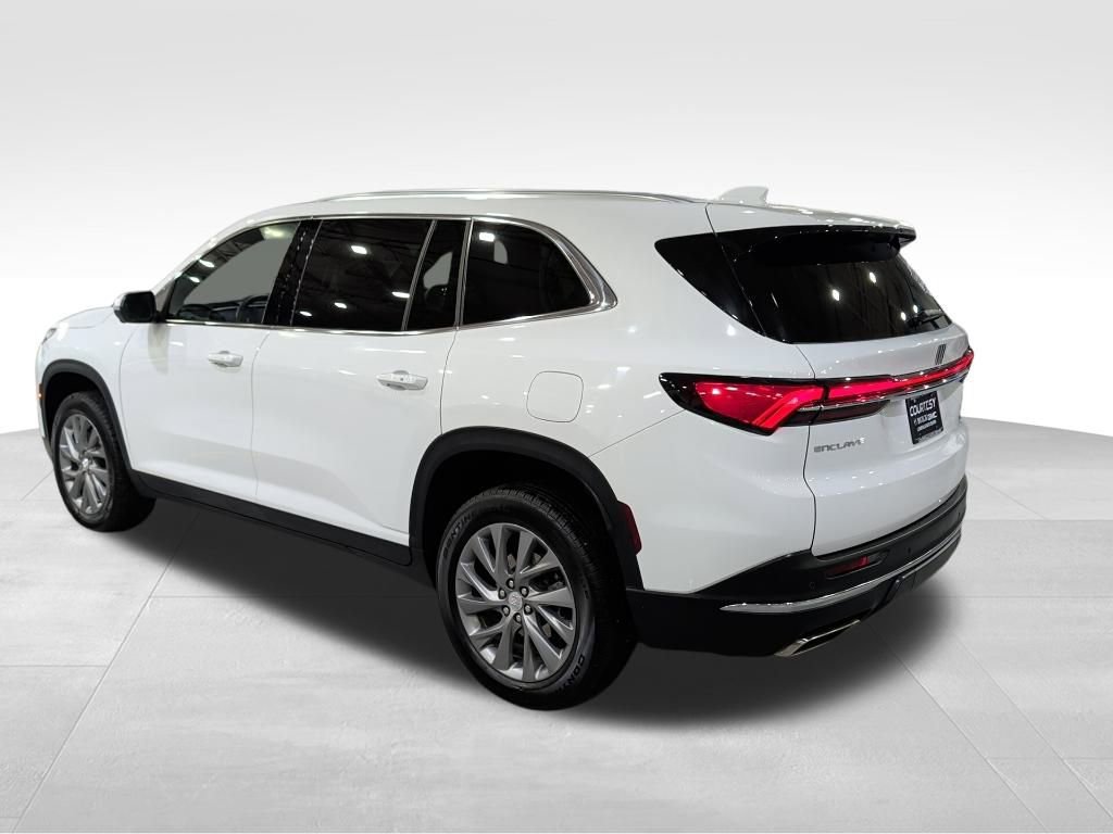 Certified 2025 Buick Enclave Preferred image 6