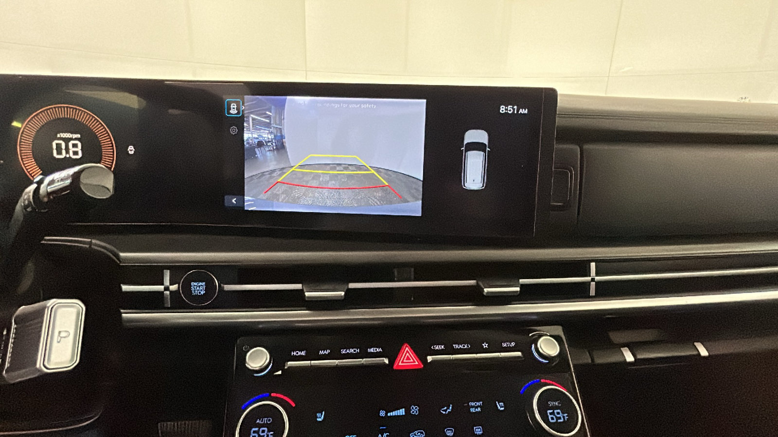 Used 2025 Hyundai Santa Fe SEL FWD image 28