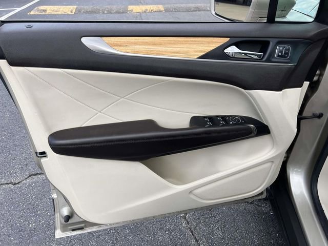 Used 2015 Lincoln MKC AWD w/ Equipment Group 101A Select image 11