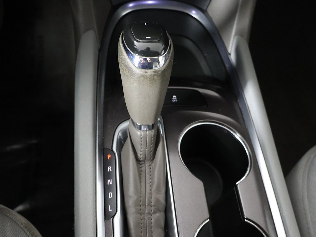 Used 2020 Chevrolet Malibu LT image 41