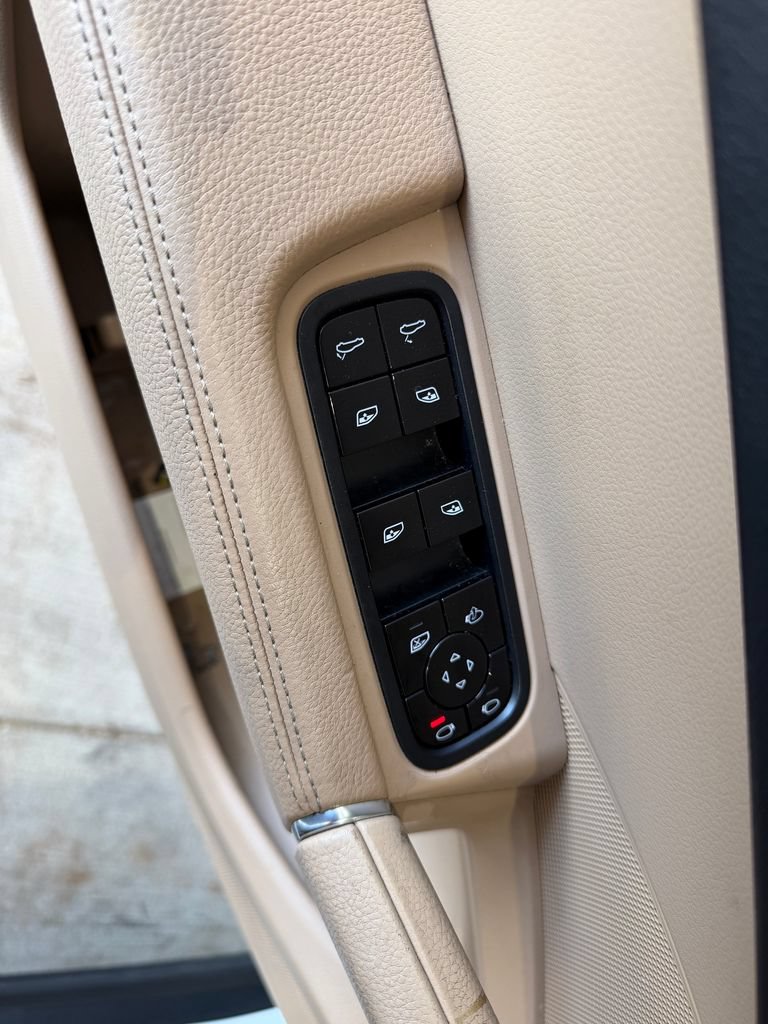 Certified 2020 Porsche Cayenne AWD/4WD image 28