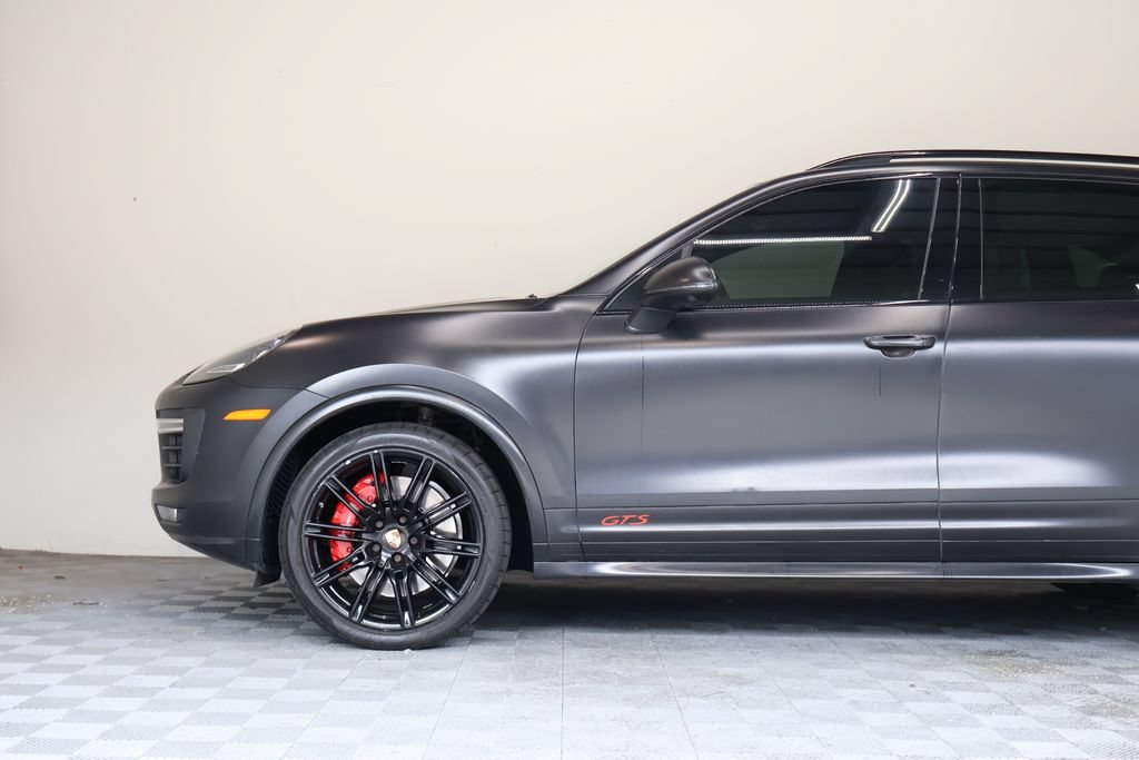 Used 2017 Porsche Cayenne GTS AWD/4WD image 8