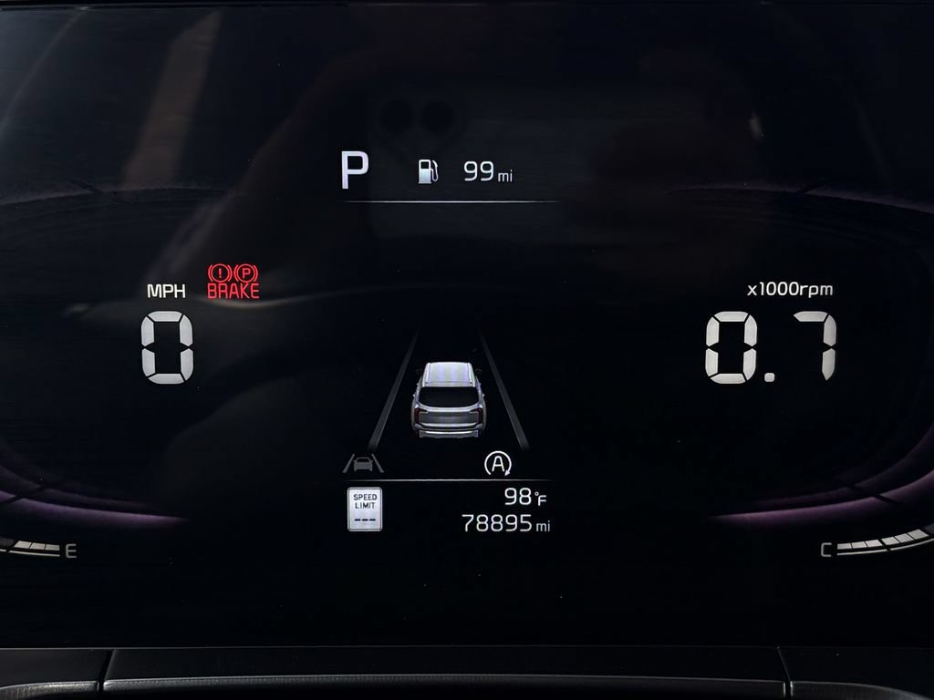 Used 2023 Kia Telluride LX AWD/4WD image 18