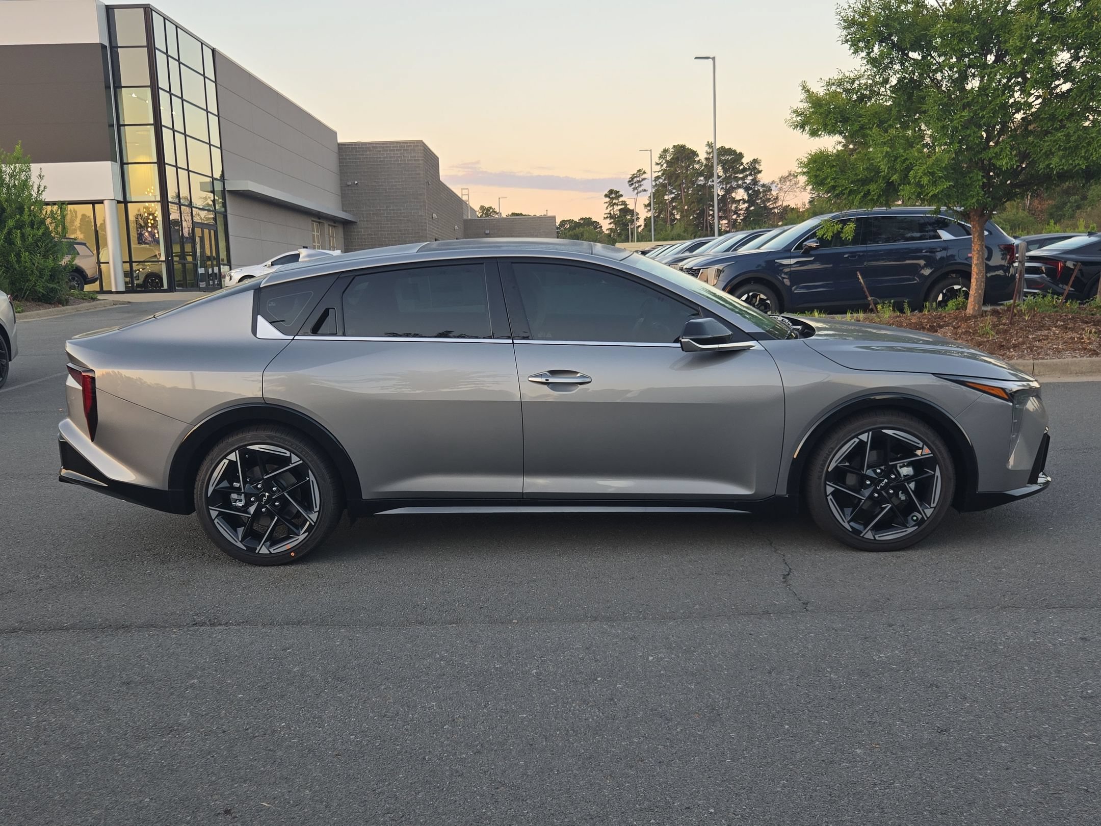 New 2026 Kia K4 EX FWD image 8