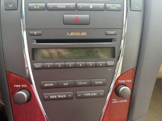 Used 2011 Lexus ES 350 image 19