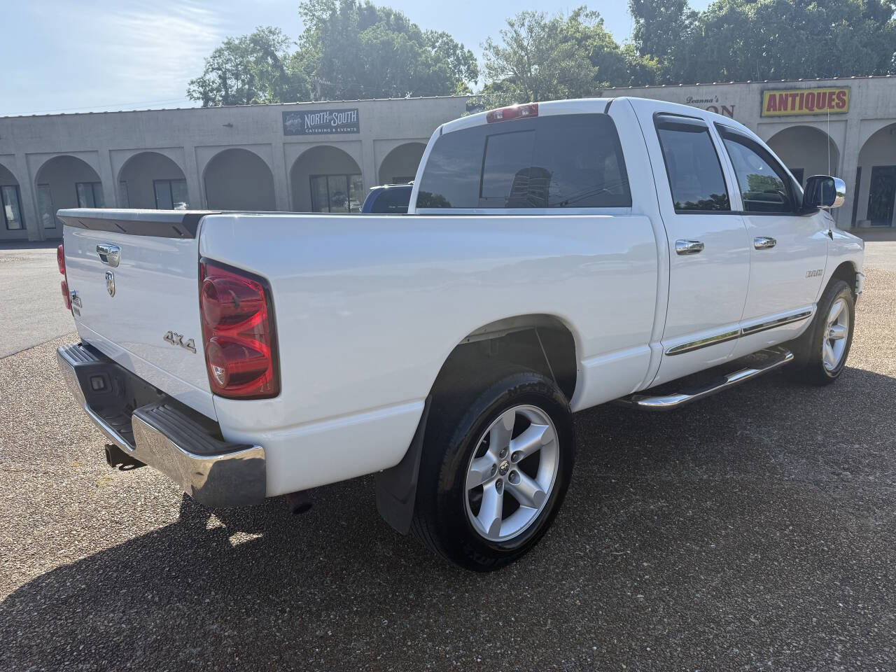Used 2008 Dodge Ram 1500 Truck SLT w/ Trailer Tow Group AWD/4WD image 4