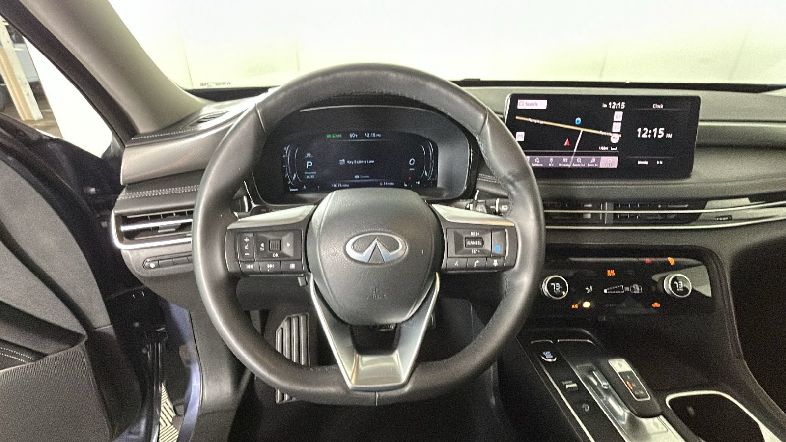 Used 2024 INFINITI QX60 Luxe AWD/4WD image 16