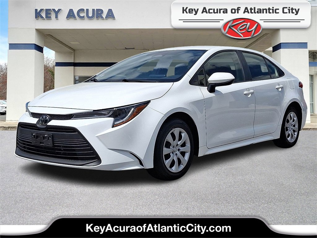 Used 2023 Toyota Corolla LE