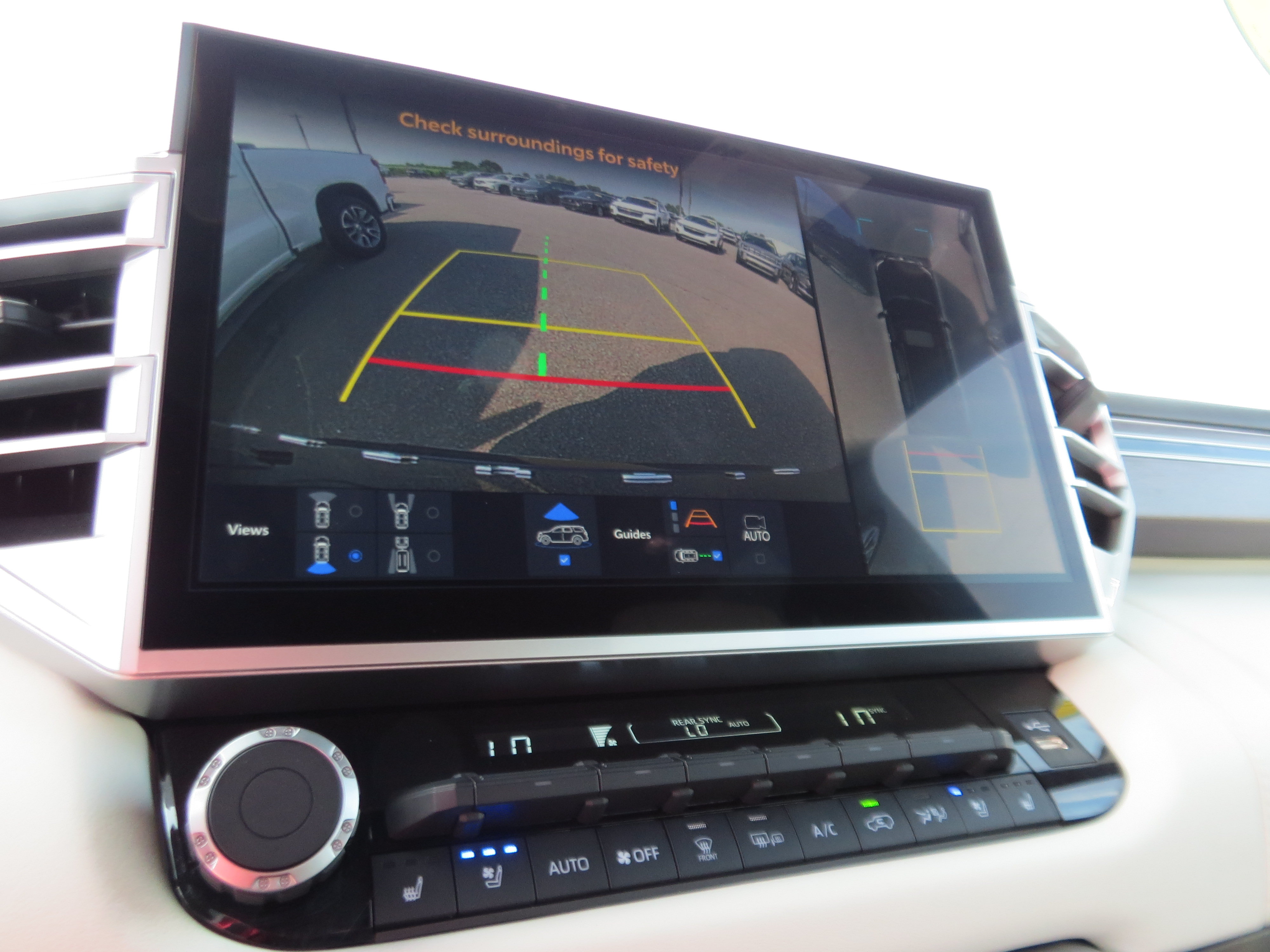 Used 2025 Toyota Sequoia Capstone AWD/4WD image 24