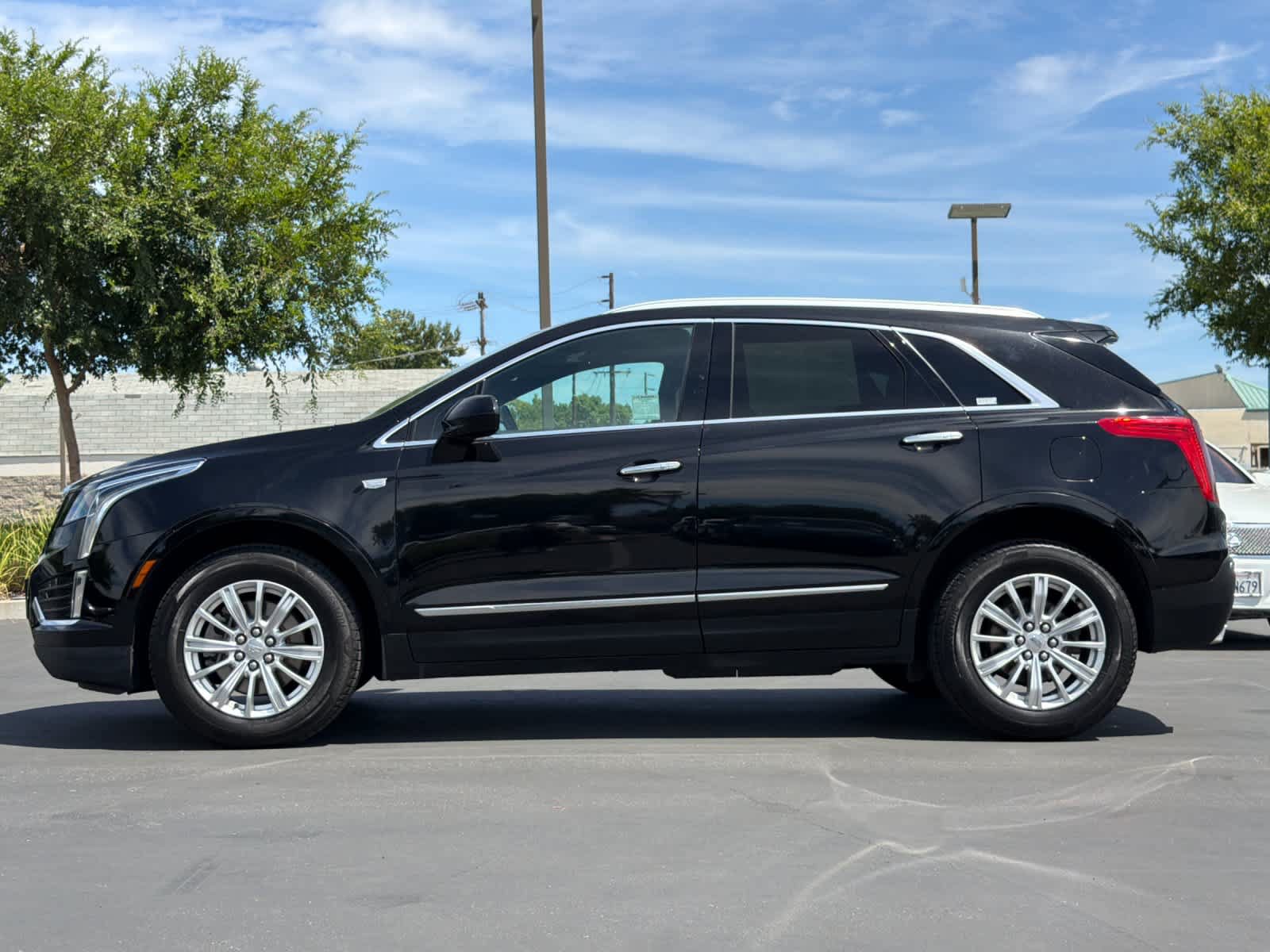 Used 2017 Cadillac XT5 FWD image 9