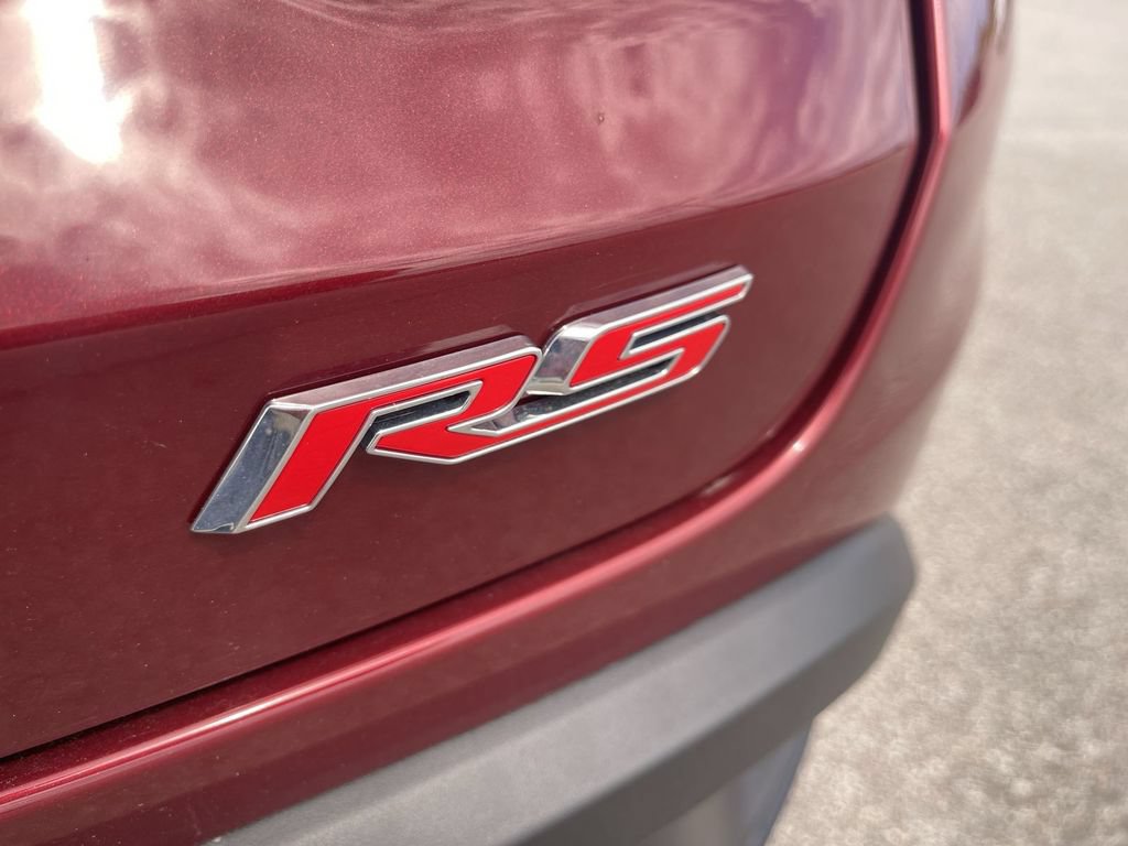 Used 2024 Chevrolet Trax RS w/ Sunroof Package FWD image 13