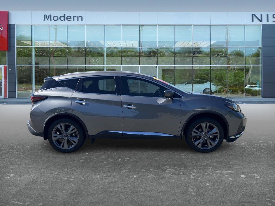 Certified 2023 Nissan Murano Platinum w/ Cargo Package FWD image 4