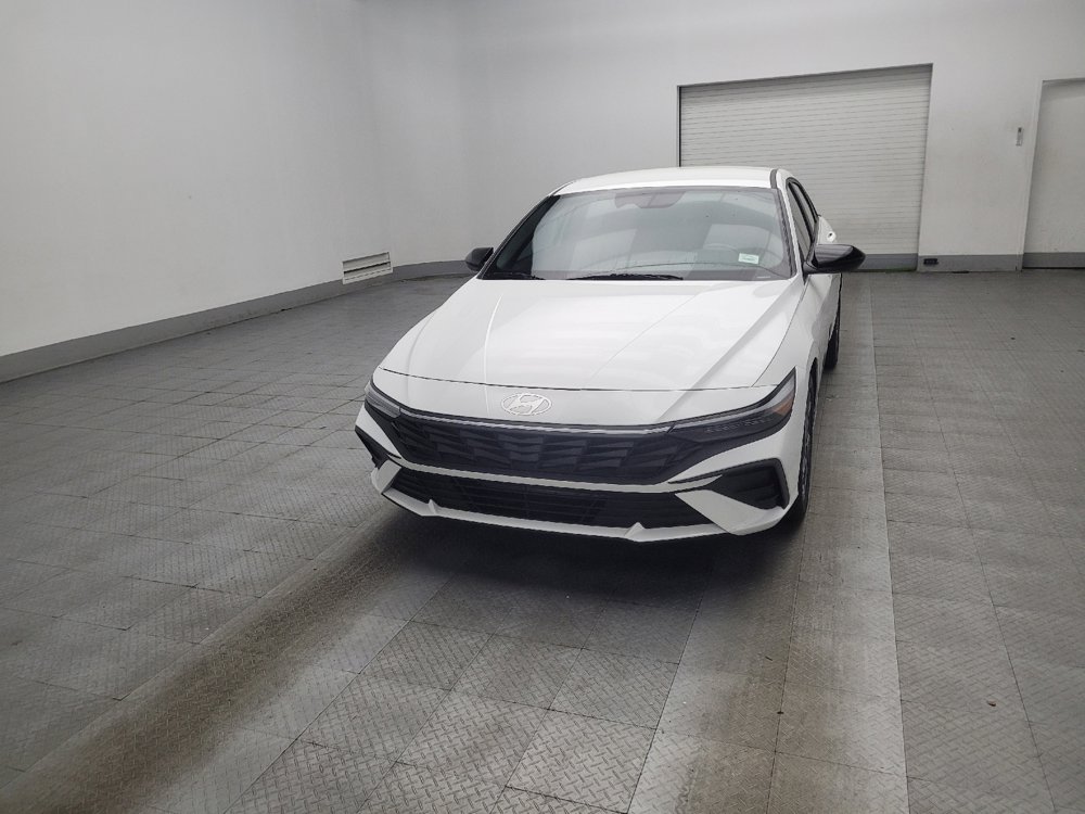 Used 2025 Hyundai Elantra Sport image 15