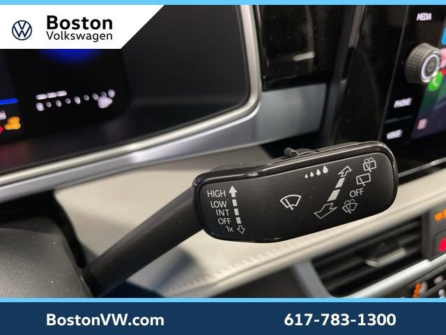 New 2026 Volkswagen Taos SE AWD/4WD image 30