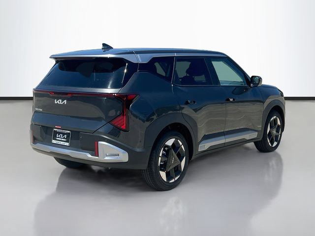 New 2027 Kia Seltos S FWD image 7