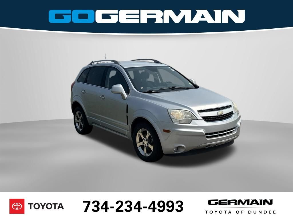 Used 2013 Chevrolet Captiva Sport LT FWD image 2