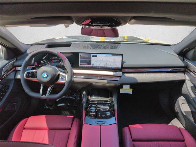 New 2027 BMW 550e xDrive w/ Executive Package AWD/4WD image 15