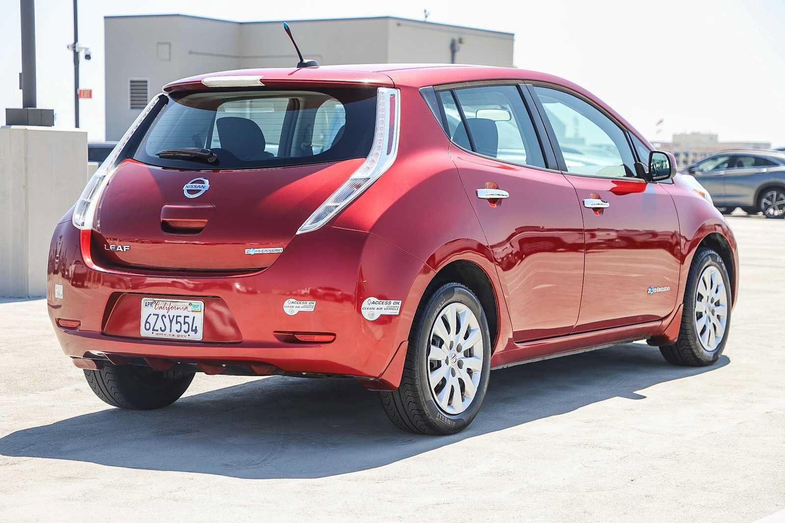 Used 2013 Nissan Leaf S FWD image 6