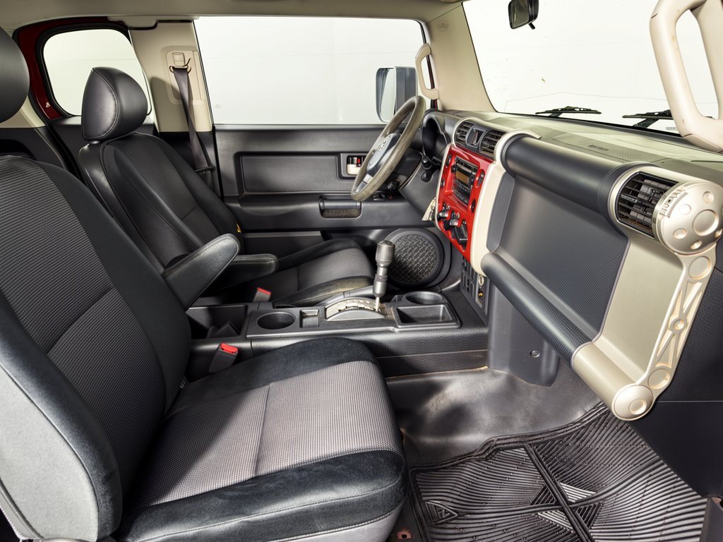 Used 2008 Toyota FJ Cruiser 2WD image 30