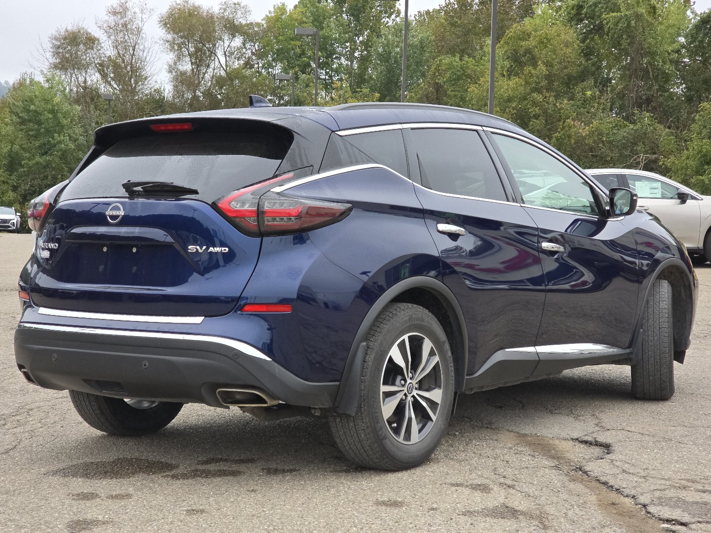 Used 2024 Nissan Murano SV AWD/4WD image 19