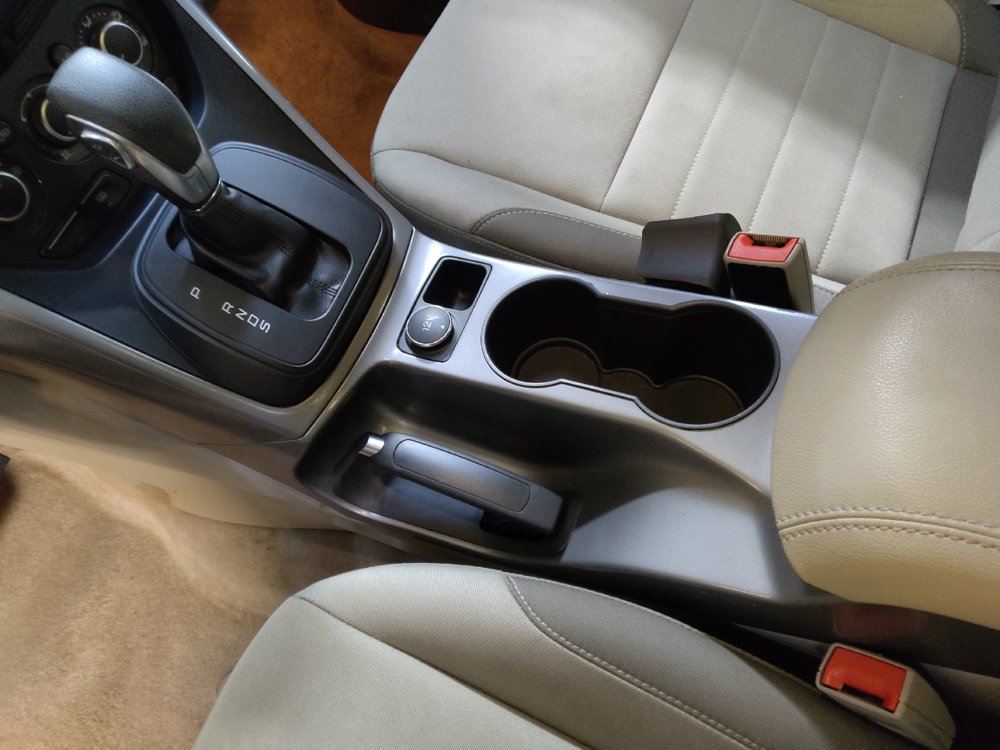 Used 2016 Ford Escape SE FWD image 26