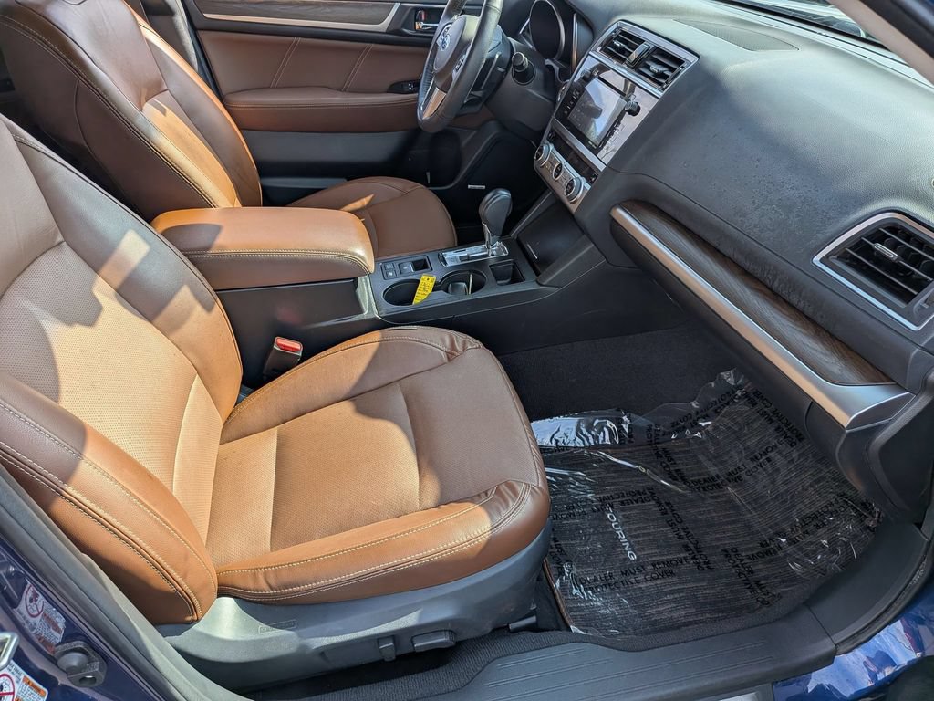 Used 2017 Subaru Outback 3.6R Touring w/ Popular Package #5A AWD/4WD image 34