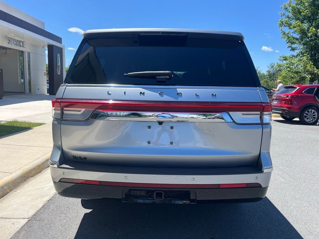 Certified 2023 Lincoln Navigator L Black Label AWD/4WD image 8