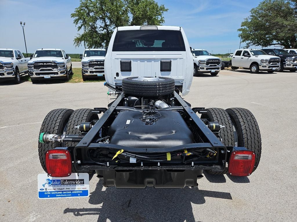 New 2026 RAM 5500 Tradesman AWD/4WD image 6