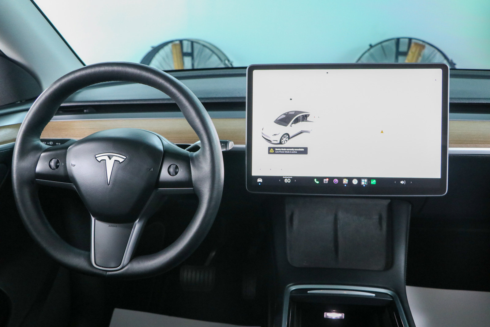 Used 2023 Tesla Model Y Long Range AWD/4WD image 16
