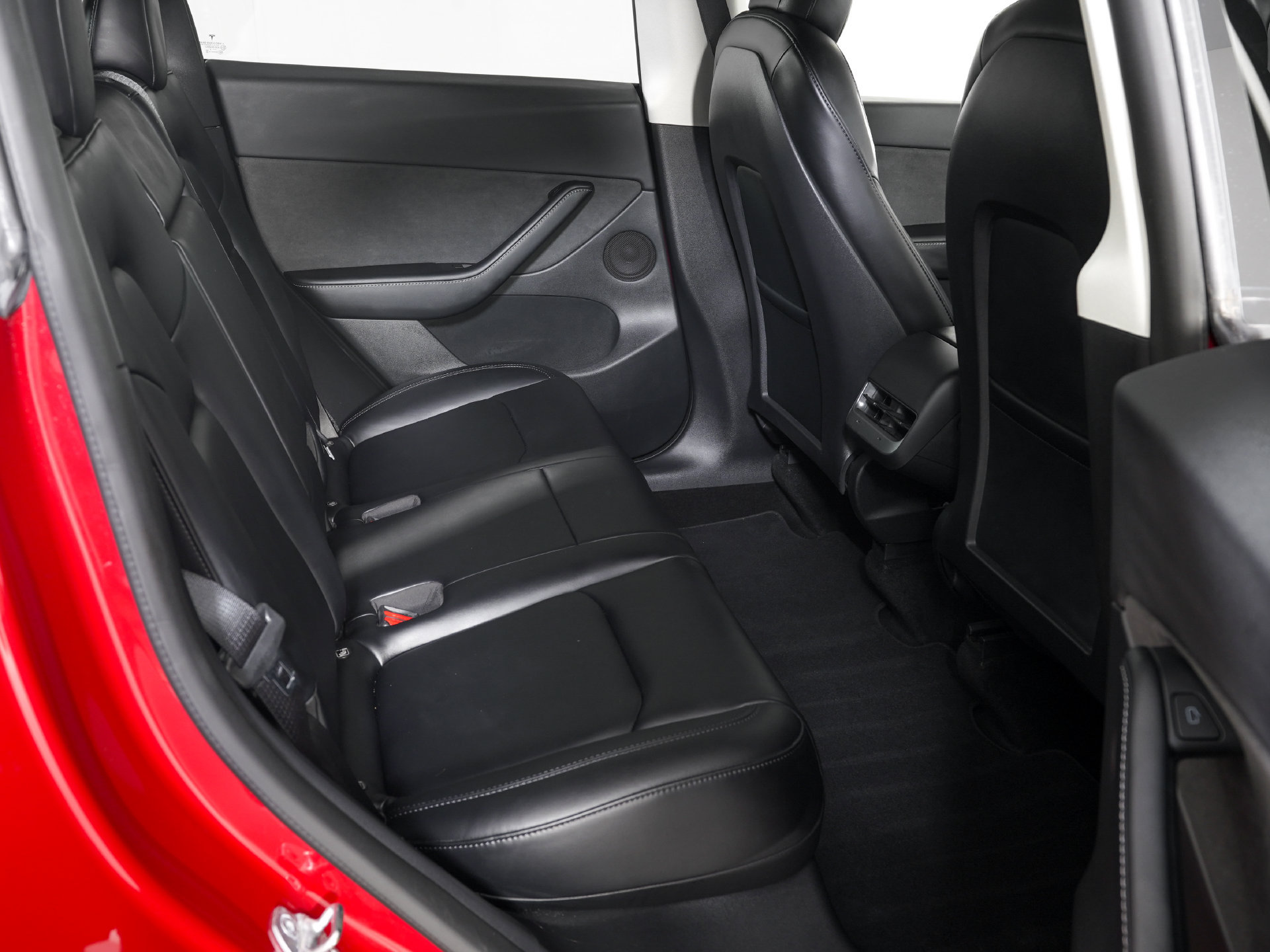 Used 2022 Tesla Model Y Long Range AWD/4WD image 10