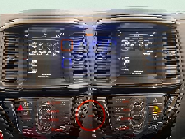 Used 2020 Nissan Pathfinder S image 28