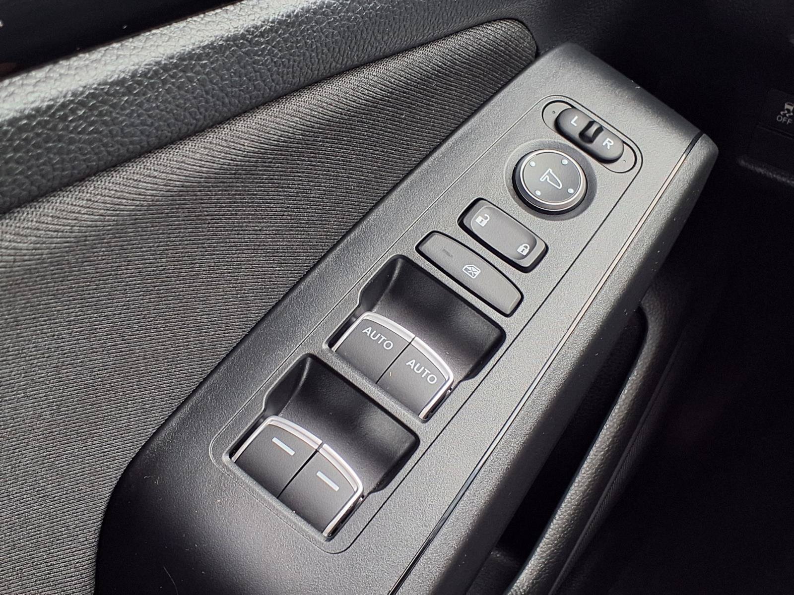 Used 2025 Honda Civic Sport image 24