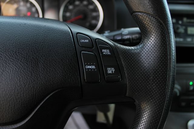 Used 2008 Honda CR-V LX image 4