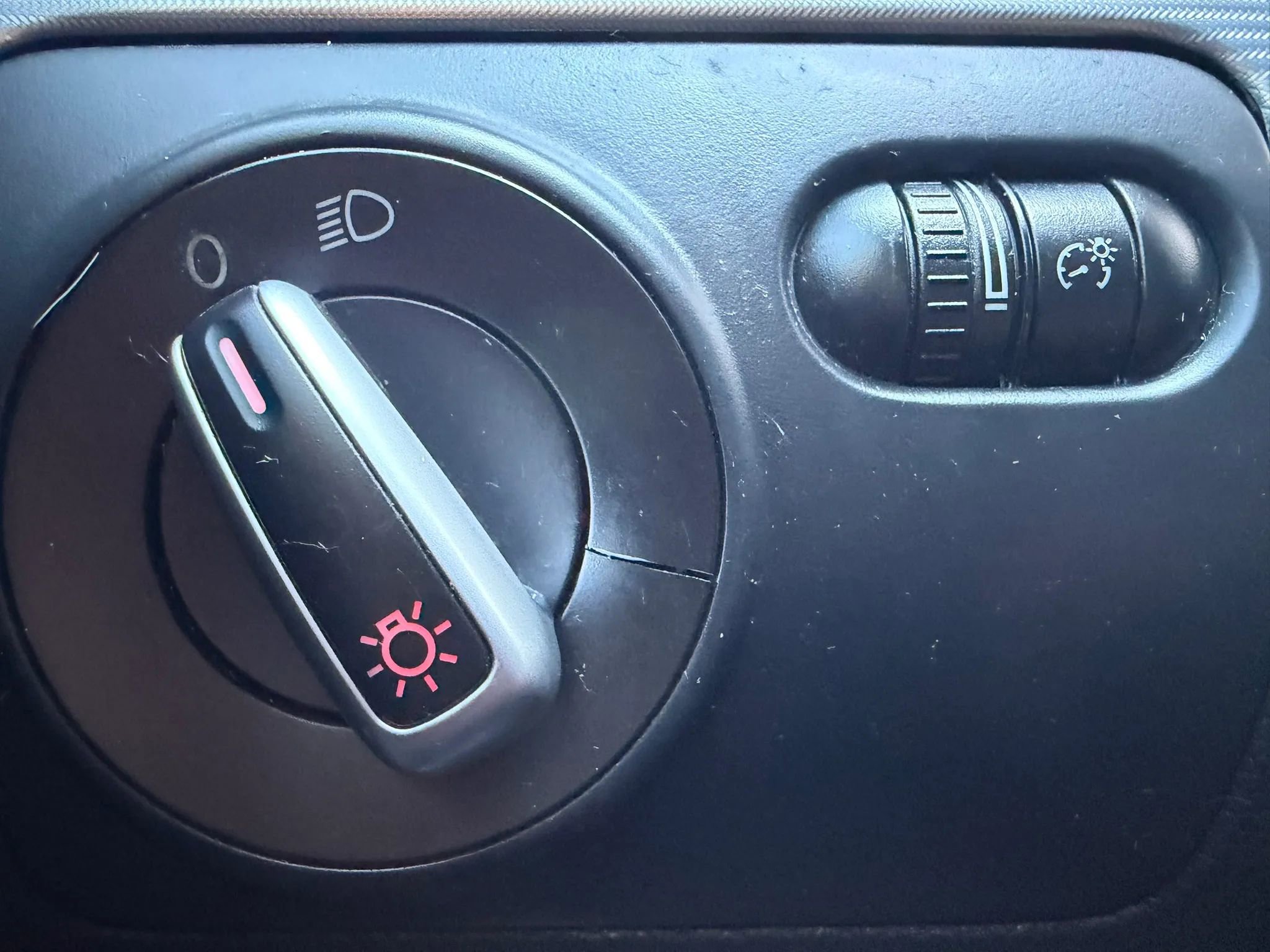 Used 2013 Volkswagen Golf R 2-Door image 21