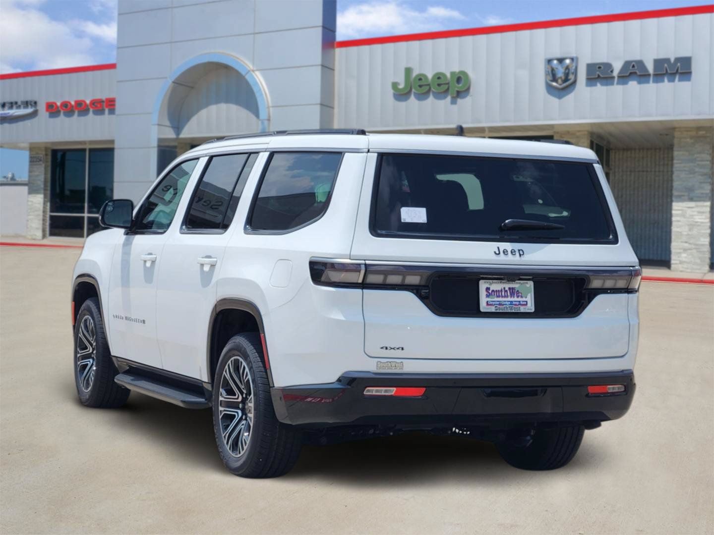New 2026 Jeep Grand Wagoneer 4WD image 4