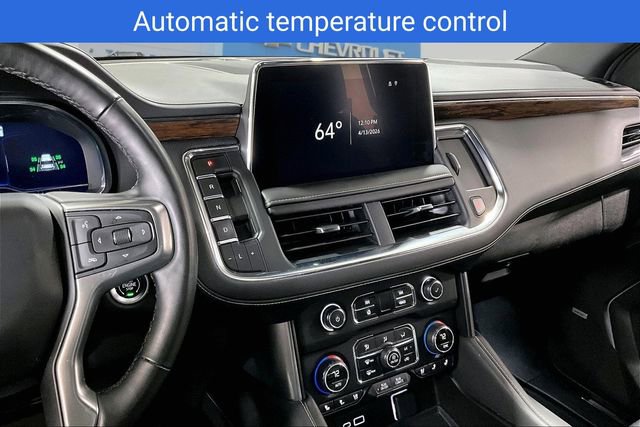 Used 2024 Chevrolet Suburban Premier image 12
