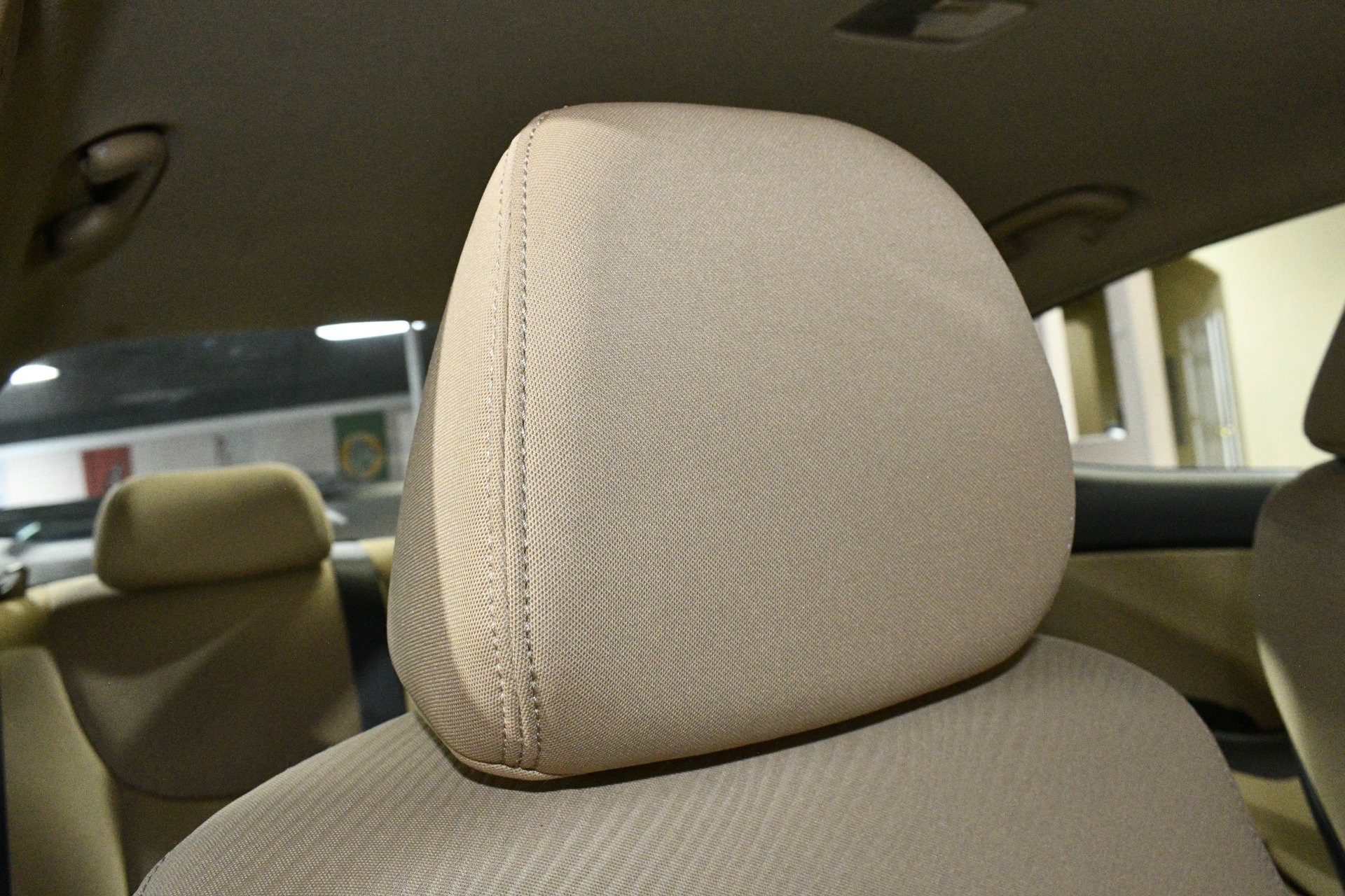 Used 2013 Hyundai Elantra GLS w/ Preferred Pkg FWD image 10