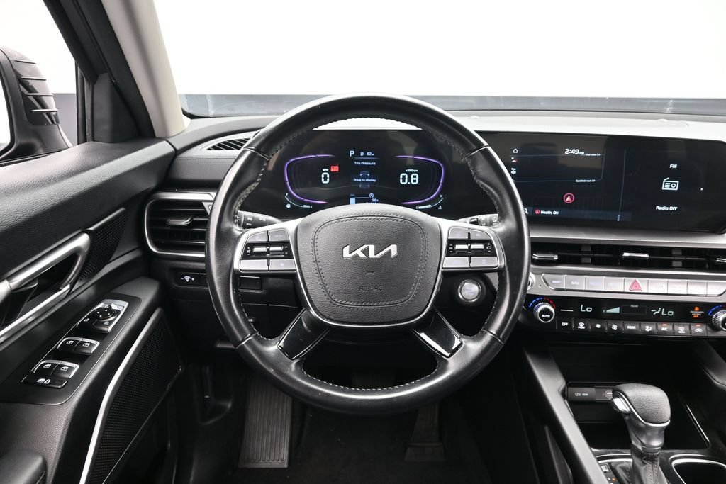 Used 2024 Kia Telluride LX FWD image 44