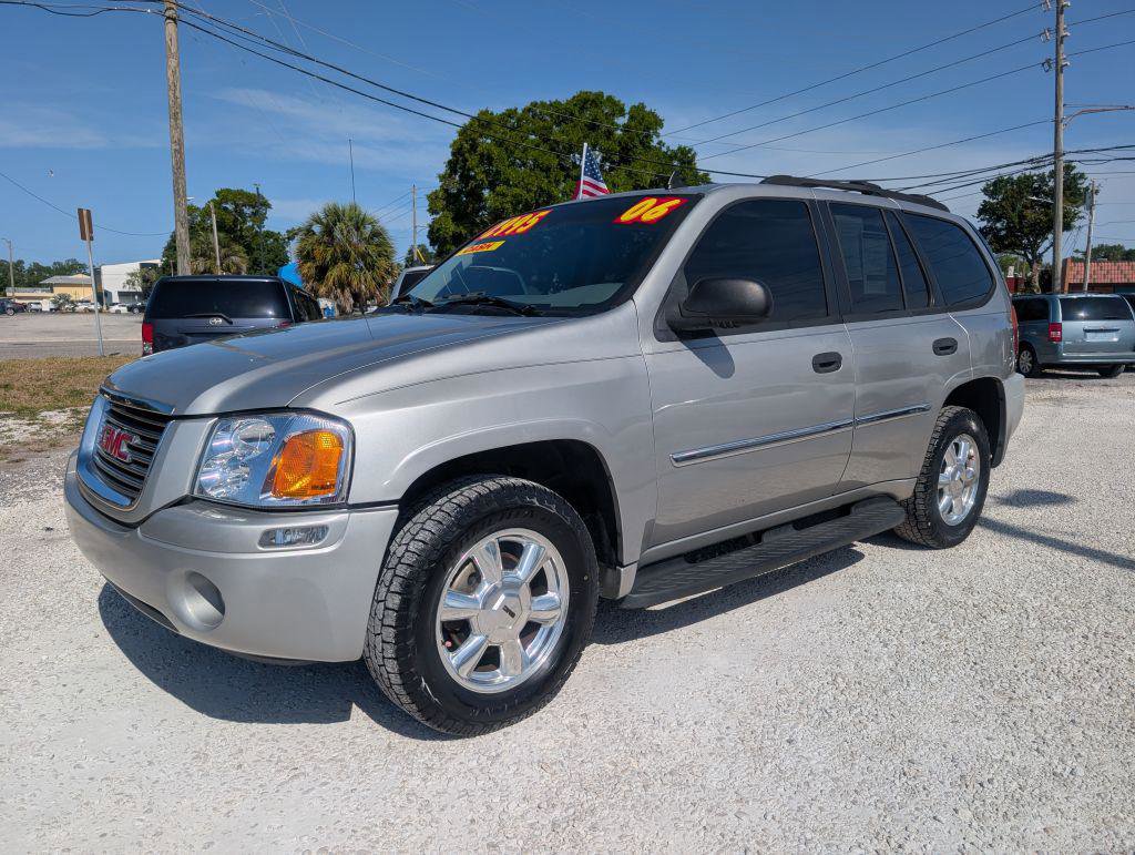 Used 2006 GMC Envoy SLE w/ Sle Preferred Equipment Group RWD image 1